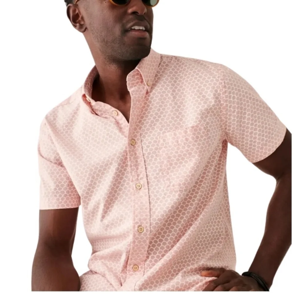 Faherty Playa Men's XL All Over Fish Scale Print Organic Cotton Pale Pink/White - Picture 1 of 10